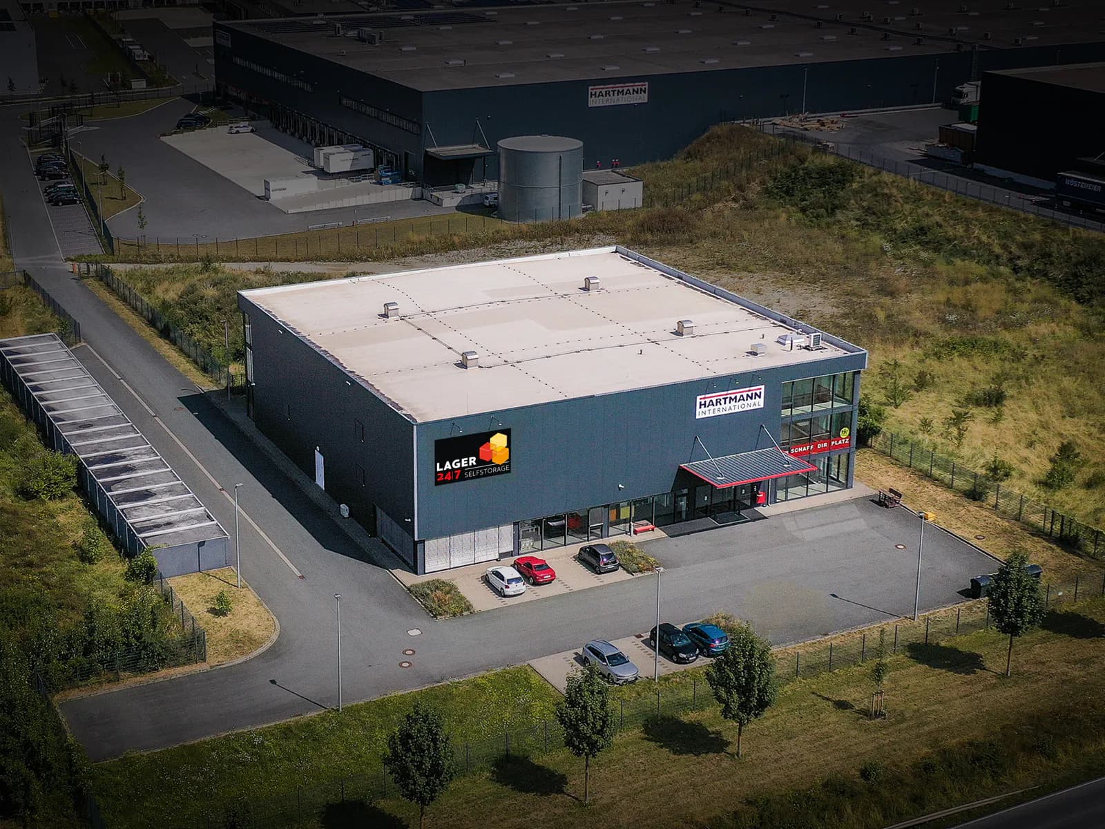 Lager 24/7 Selfstorage-Standort Paderborn am Hartmann International Gebäude